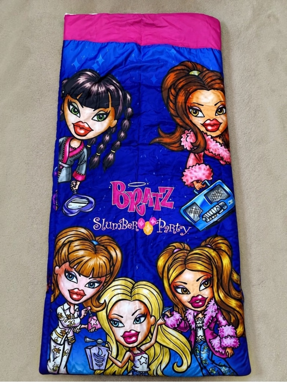 Vintage 2003 Bratz Slumber Party Sleeping Bag Pink Zip Up MGA 31x66 Kids Sleep